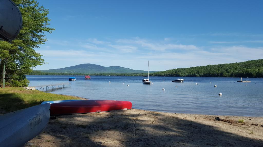 Inn At Pleasant Lake New London المظهر الخارجي الصورة