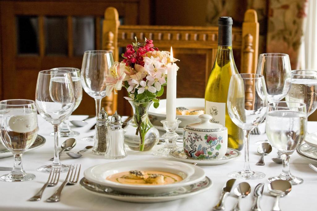 Inn At Pleasant Lake New London المظهر الخارجي الصورة