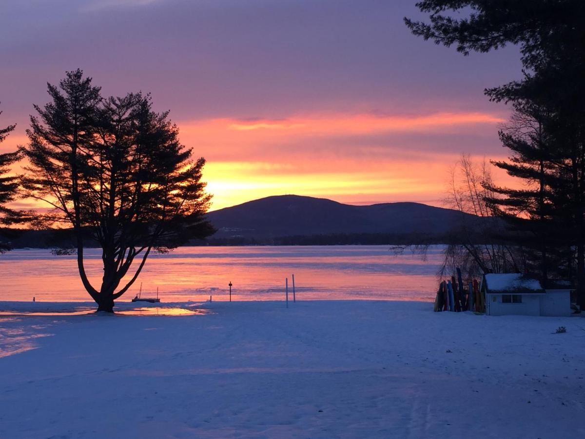 Inn At Pleasant Lake New London المظهر الخارجي الصورة